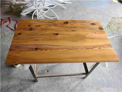 Solid Pine Wood Edge límt skrifborð